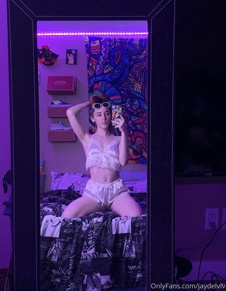 Jayde Vincent onlyfans strip tease