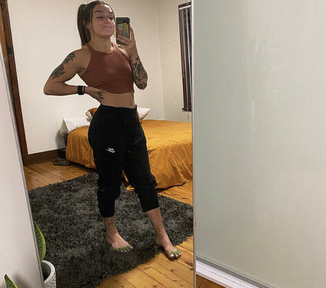 Teeteee16 onlyfans leak ass