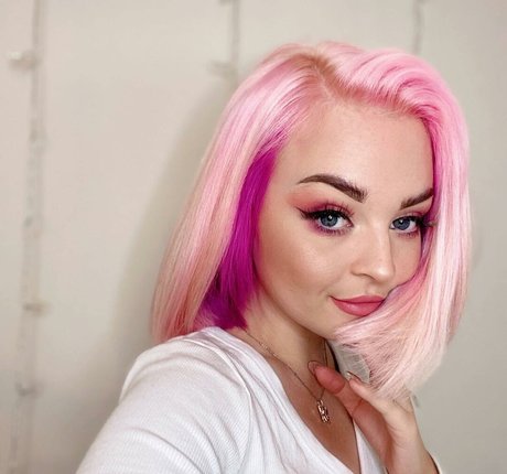 Emily Rose Perrin hot onlyfans