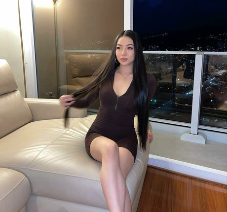 Alice Yamamoto onlyfans sexy