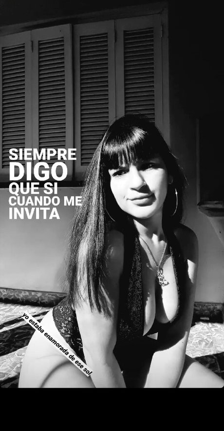 paradisi02 onlyfans model