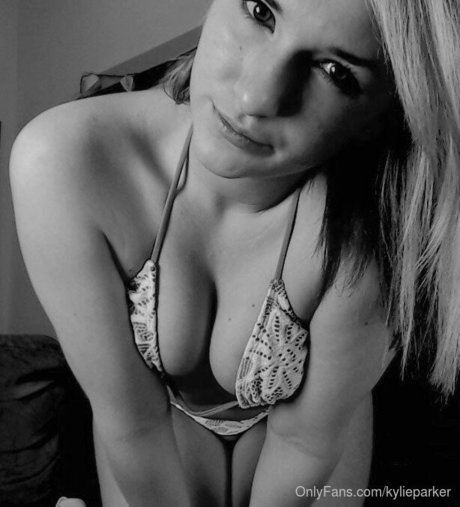 Kylie Parker onlyfans topless