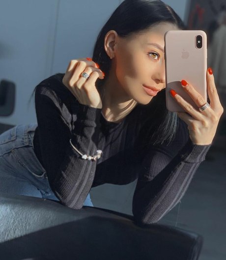 Kirafeetisrael onlyfans de