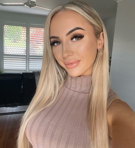 Taylah Small onlyfans nude porn