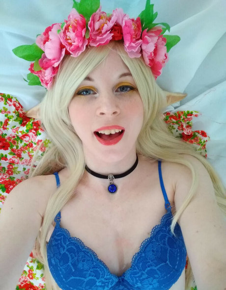 Cherryl Kitsune naked only fans