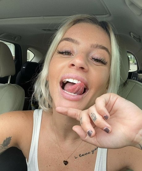 officialcorimiles ig xxx onlyfans