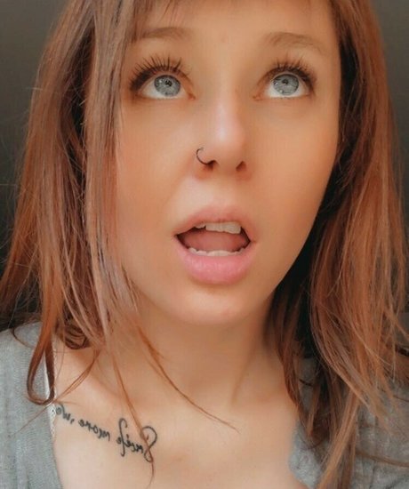 AzoraLynn onlyfans leak fuck