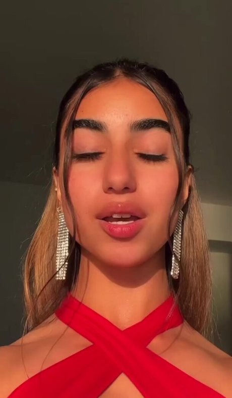 Lia Barlev only fans porn