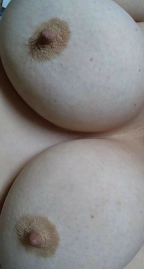 Freakindabed21 onlyfans sexy