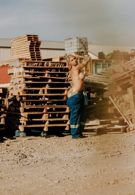 Karissa Baldwin onlyfans naked