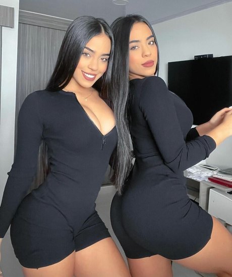 blonde natural onlyfans erotic galleries