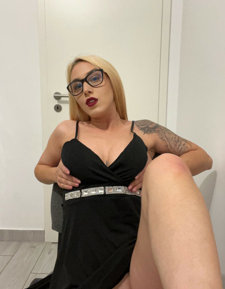 goddess blaze onlyfans pics