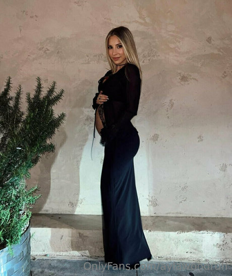 aylawoodruff onlyfans free porn