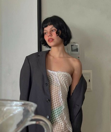 Daniela Montaguth tits onlyfans