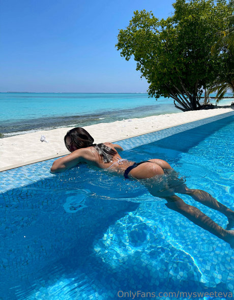 lapetiteva onlyfans lesk