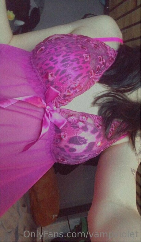 vampviolet onlyfans nude leaks