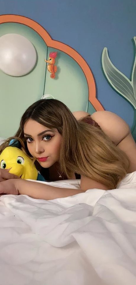 Ari Game Plays nude onlyfans leaks