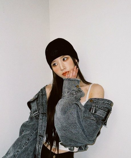 HeeJin naked onlyfans