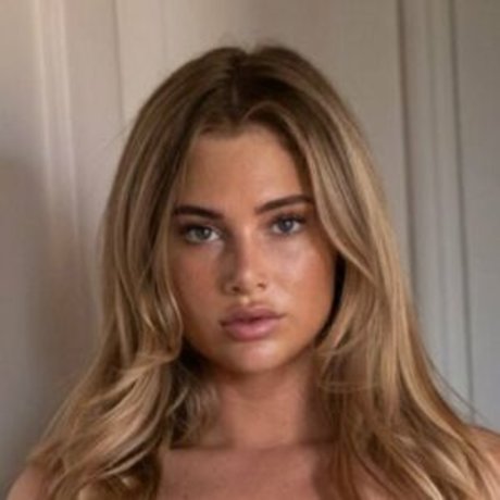 Eva Joanna onlyfans leaked nudes