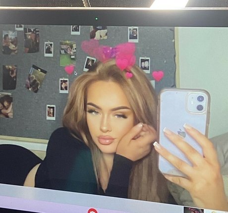 Neave Dare only fans content