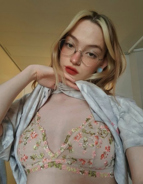 akchoriii nudes onlyfans leaked