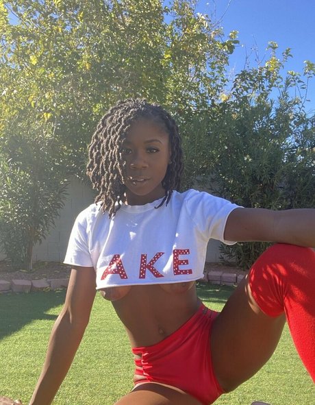 thehazelgrace leaked onlyfans photos