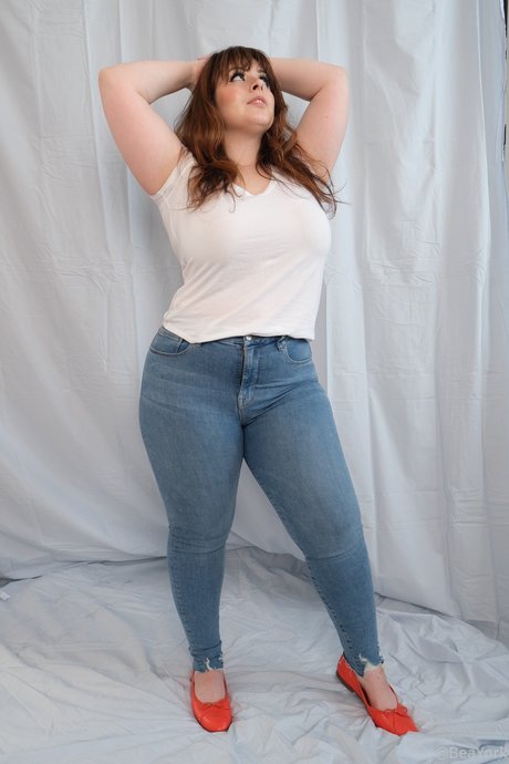 Bea York onlyfans model images