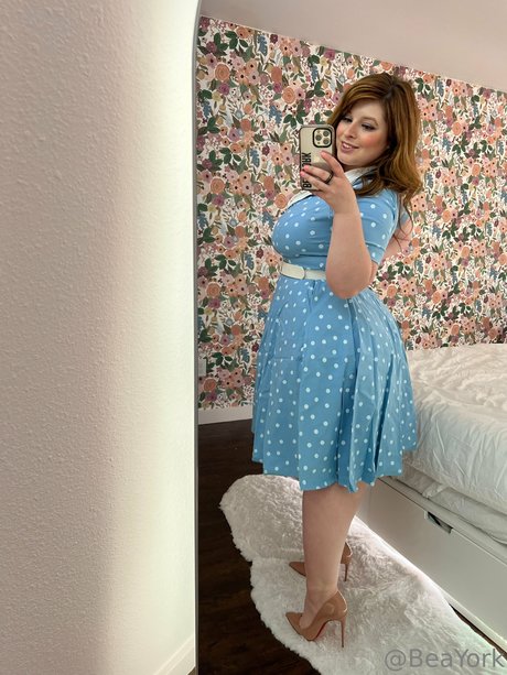 Bea York onlyfans nude leak