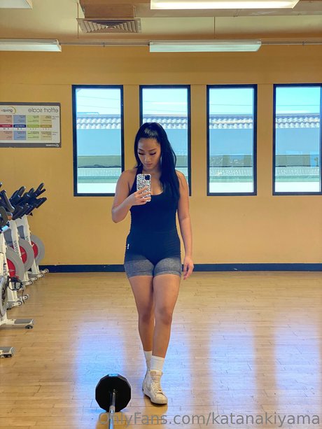 Katana Kiyama_ is on onlyfans