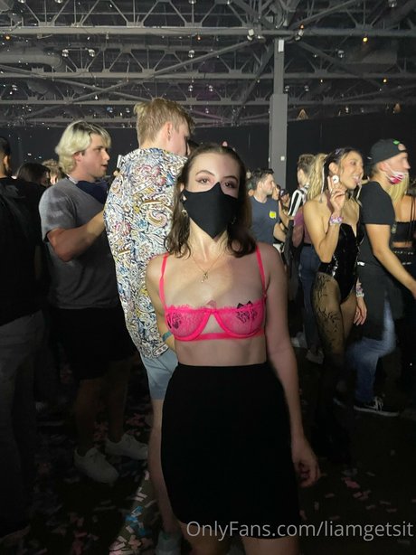 Liamgetsit naked onlyfans