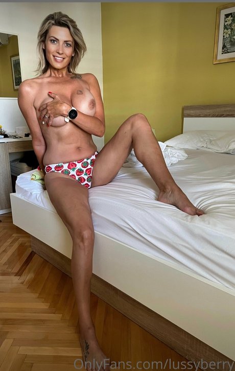 Lussyberry nudes leaked onlyfans