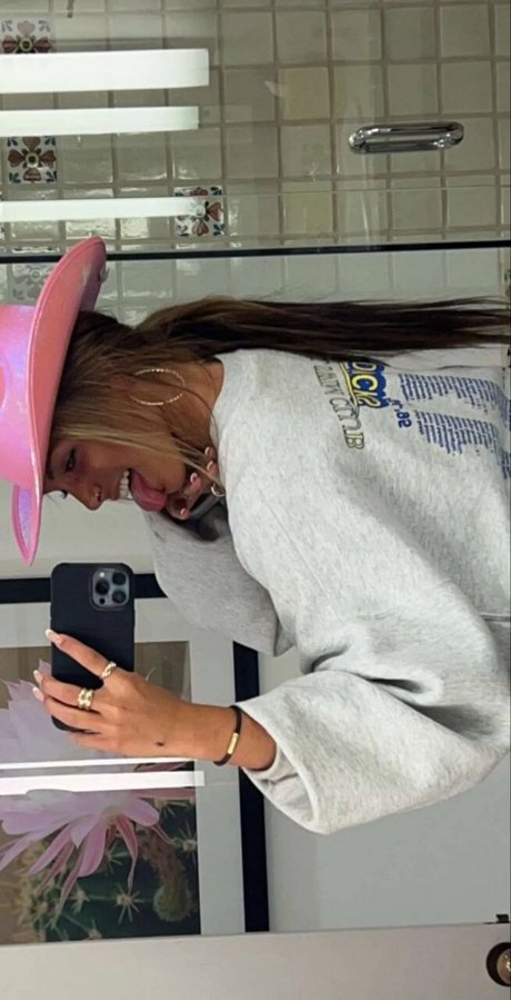 Jordan Beckham leaked only fans nudes