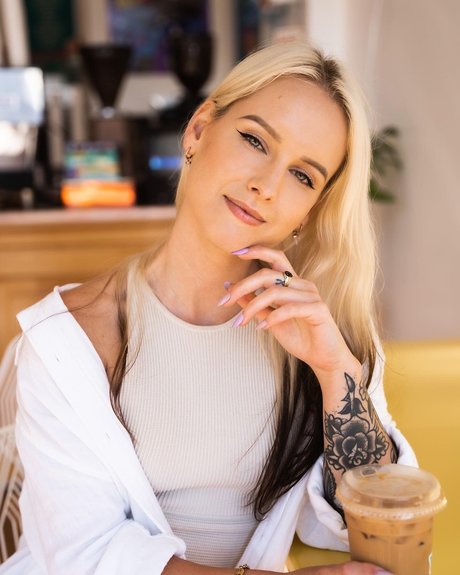 Sonja Reid_ nude porn onlyfans