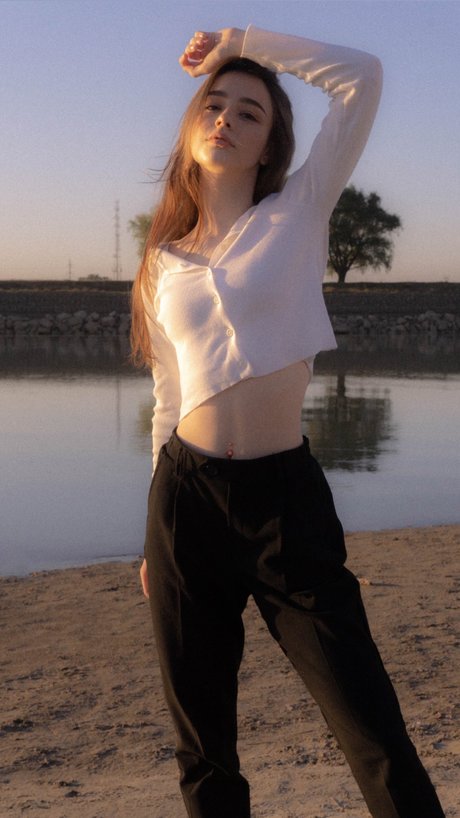 Dasha Taran_ is on onlyfans