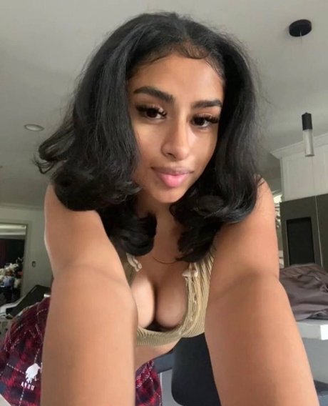 Kani Rosi onlyfans page