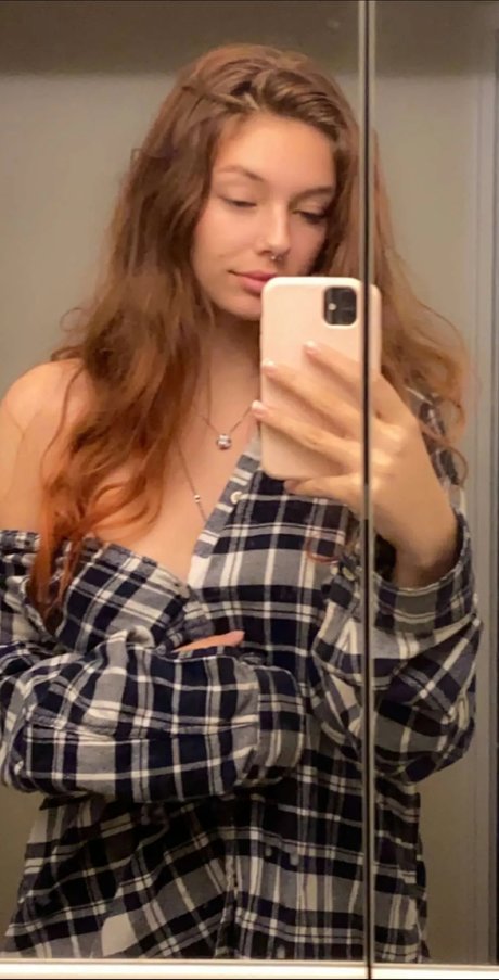 Lydia Renae onlyfans leaked