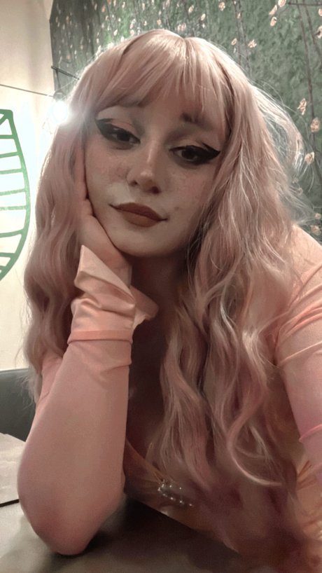 Mochichuu is on onlyfans