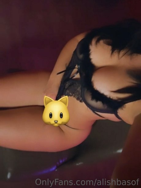 Alishba onlyfans exposed