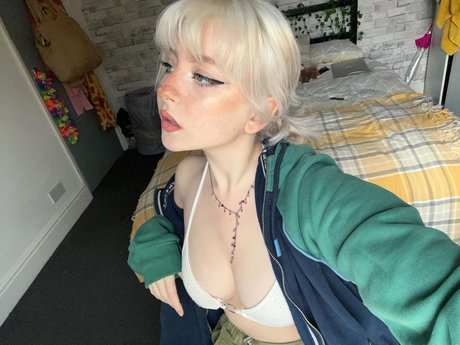 M Ae 3 porn onlyfans