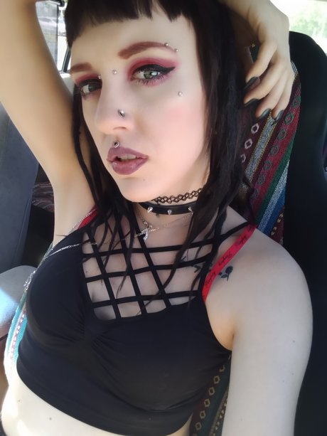 Mystick Moons_ onlyfans strip