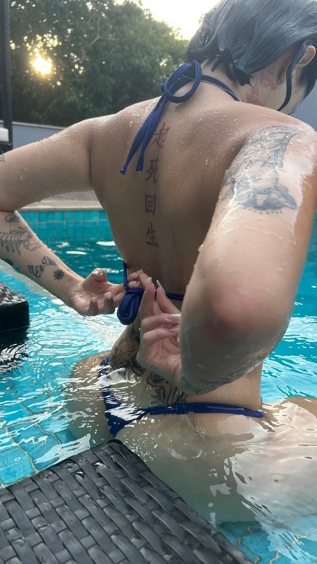 Stephany Ribeiro_ onlyfans strip