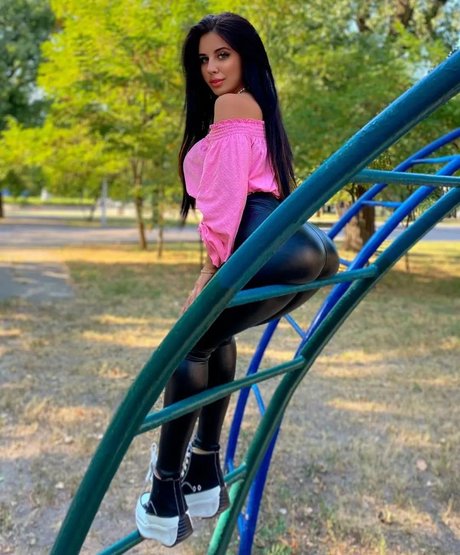 Faina Malinovskaya onlyfans for free