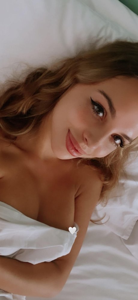 Veronica Bielik onlyfans naked porn