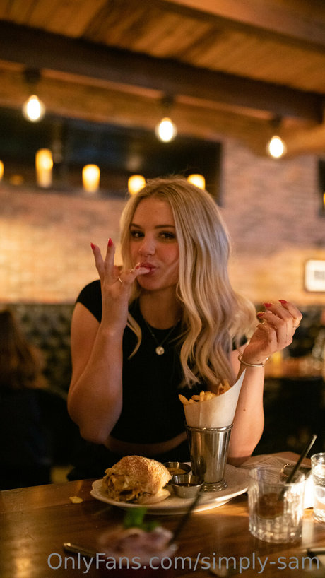 Sterling Claire Bennett onlyfans leaked nude