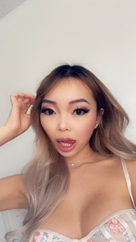 V boo new onlyfans leak