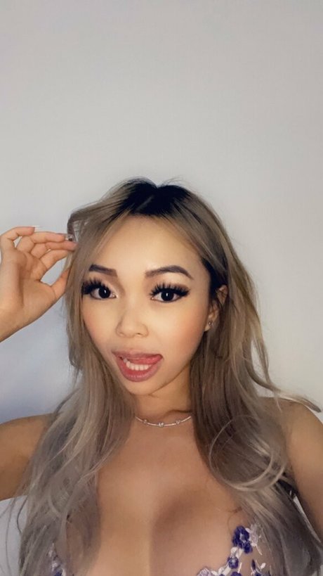 asian muscle onlyfans art nude archive