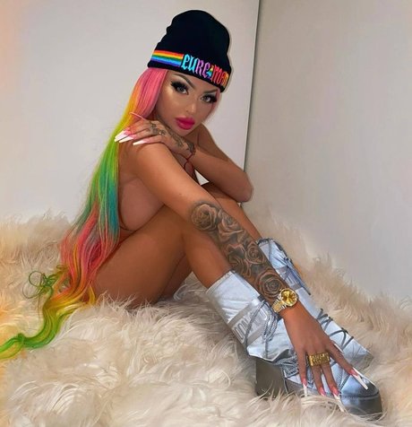 Katja Krasavice onlyfans free content