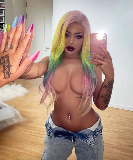 Katja Krasavice onlyfans naked leak