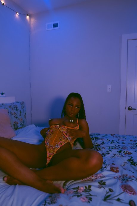 NaturalKai en onlyfans