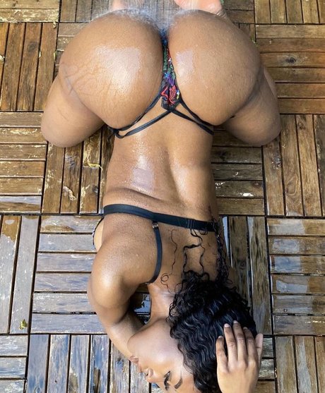 Snowblack porn only fans